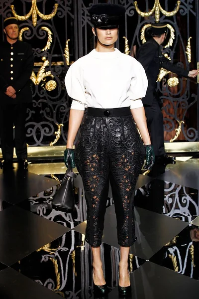 Look 65